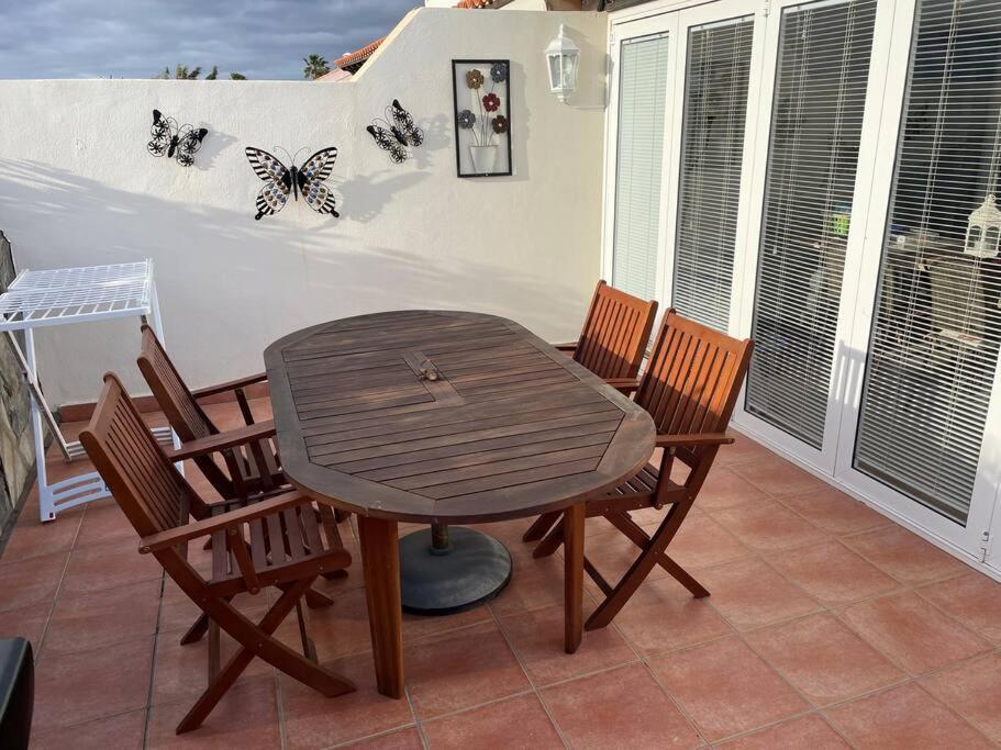 Palm Villa 1 Bed Apartment Overlooking Golf Course San Miguel de Abona Exterior foto
